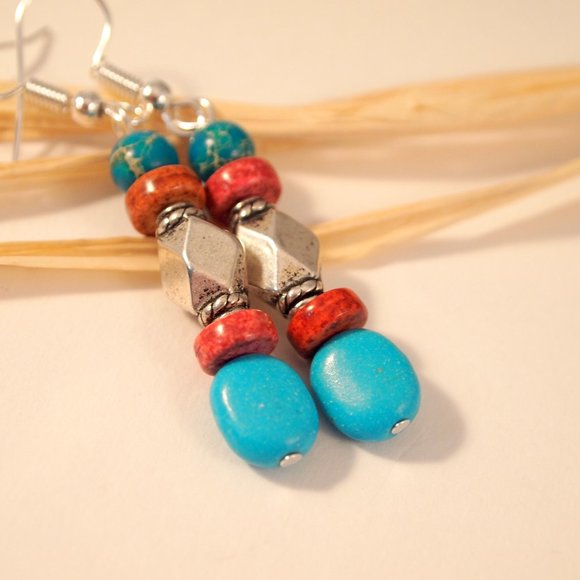 Handmade Howlite bead earrings - Picture 5 of 7